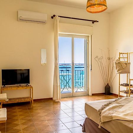 Mari Sea Home Giardini-Naxos Buitenkant foto