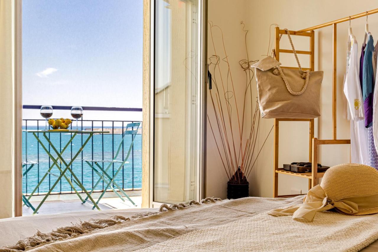 Mari Sea Home Giardini-Naxos Buitenkant foto